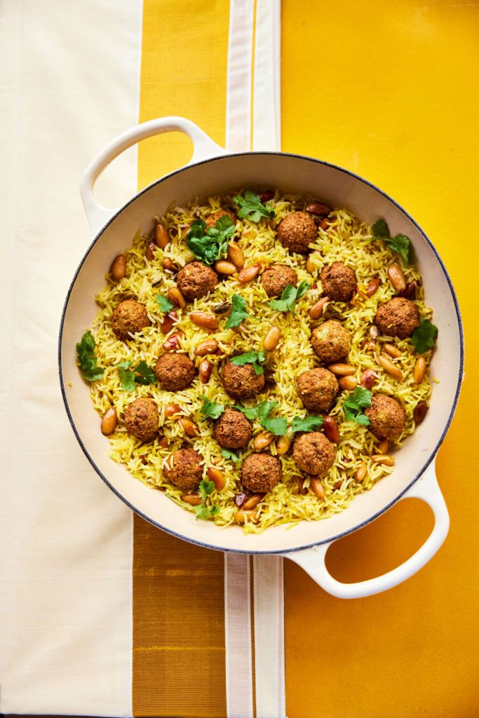 Ogiz qismidagi pornografiyani tomosha qiling